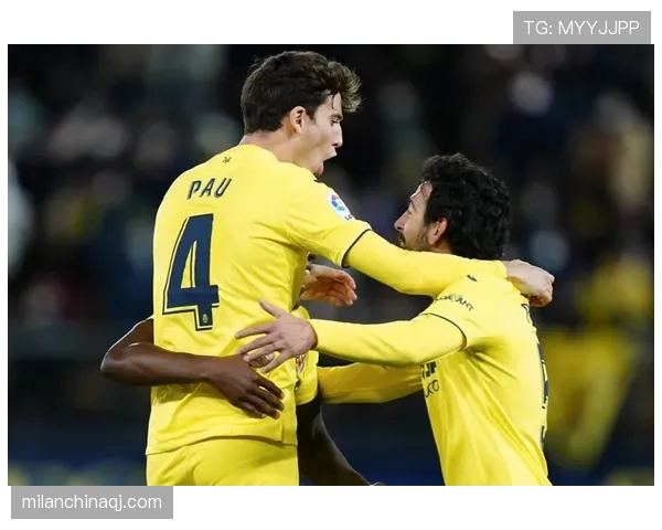 在传控体系下迪巴拉与安赫尔科雷亚攻击分权转移趋势