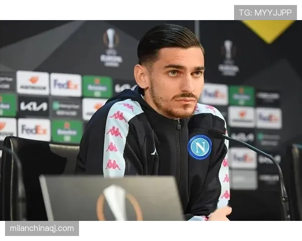 接管后防出球，特尔施特根本季比上季更果断