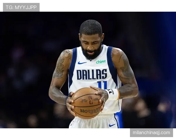 欧文利用突破拆解防守 拉开球队关键时刻得分差距