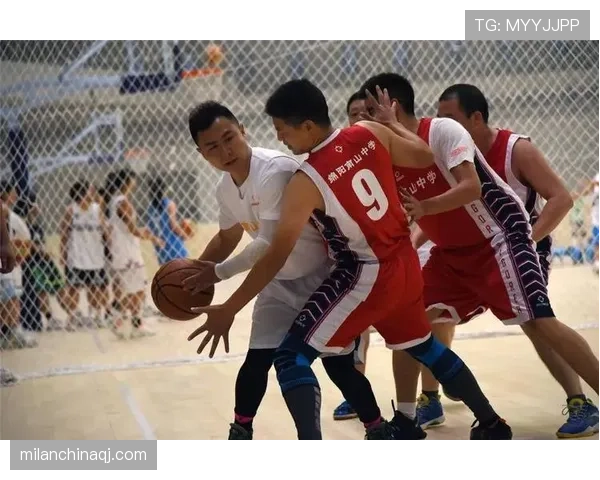 全面解析篮球比赛中干扰球违例的具体判定规则与标准